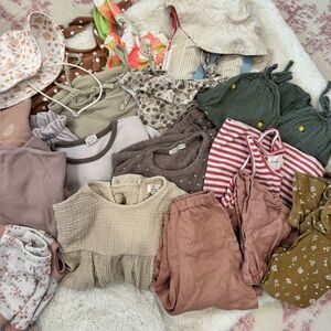 Girl summer clothing bundle 

Size: 2T